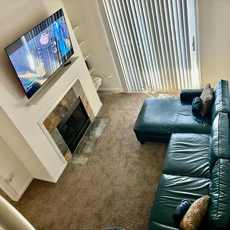 Mid-Town Loft Apartamento